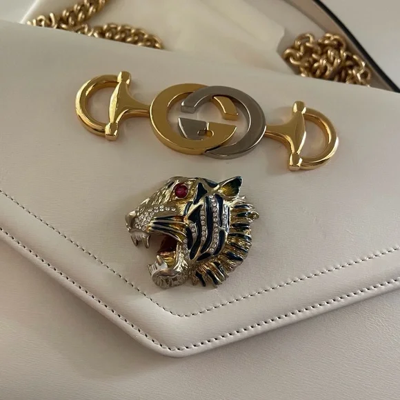 Gucci Rajah Medium Shoulder Bag - Picture 6 of 13